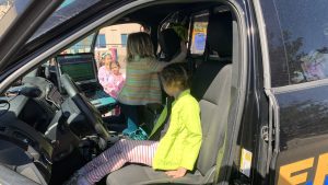 STEM students visit deputy vehicles
